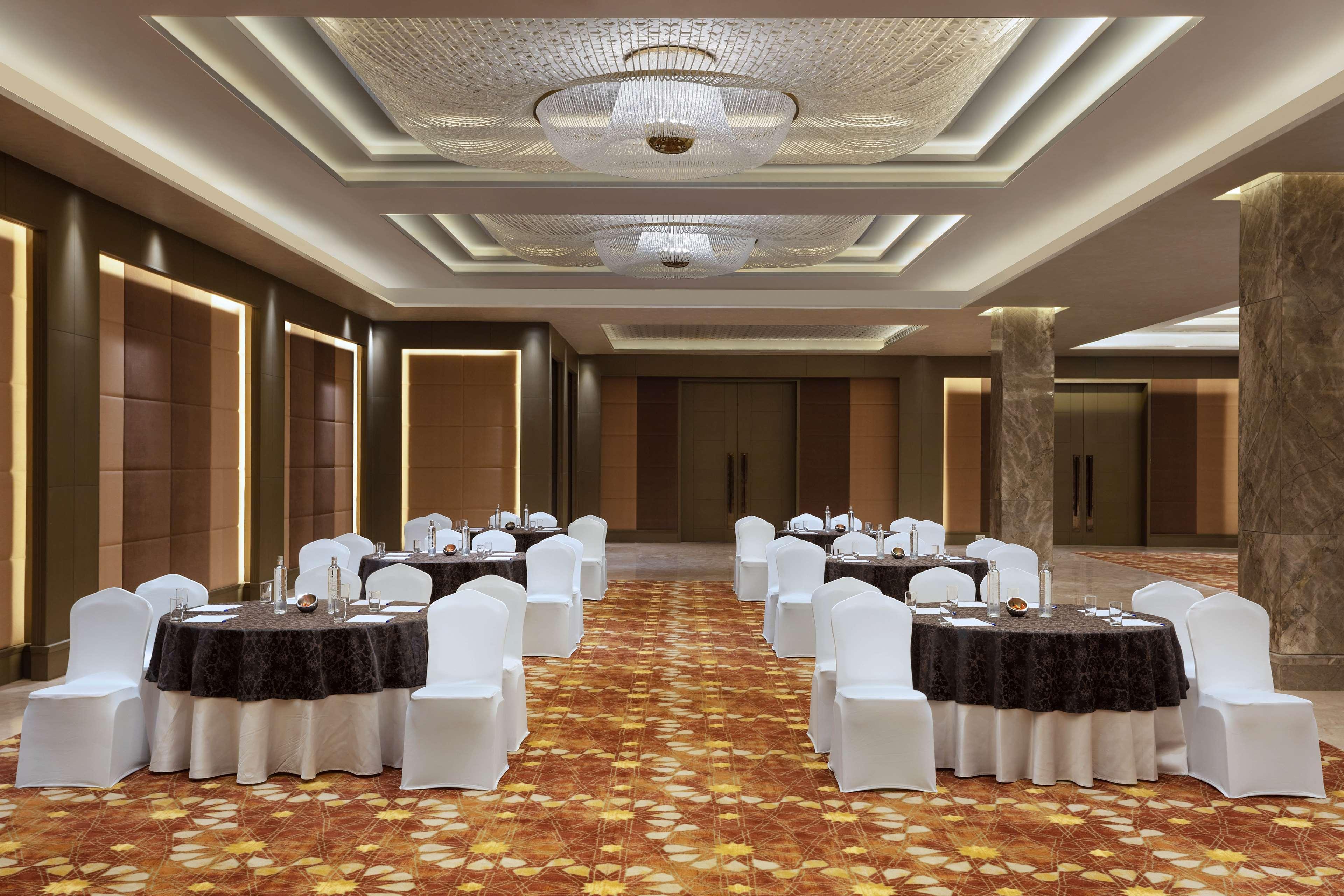 Doubletree By Hilton Jaipur Amer Extérieur photo